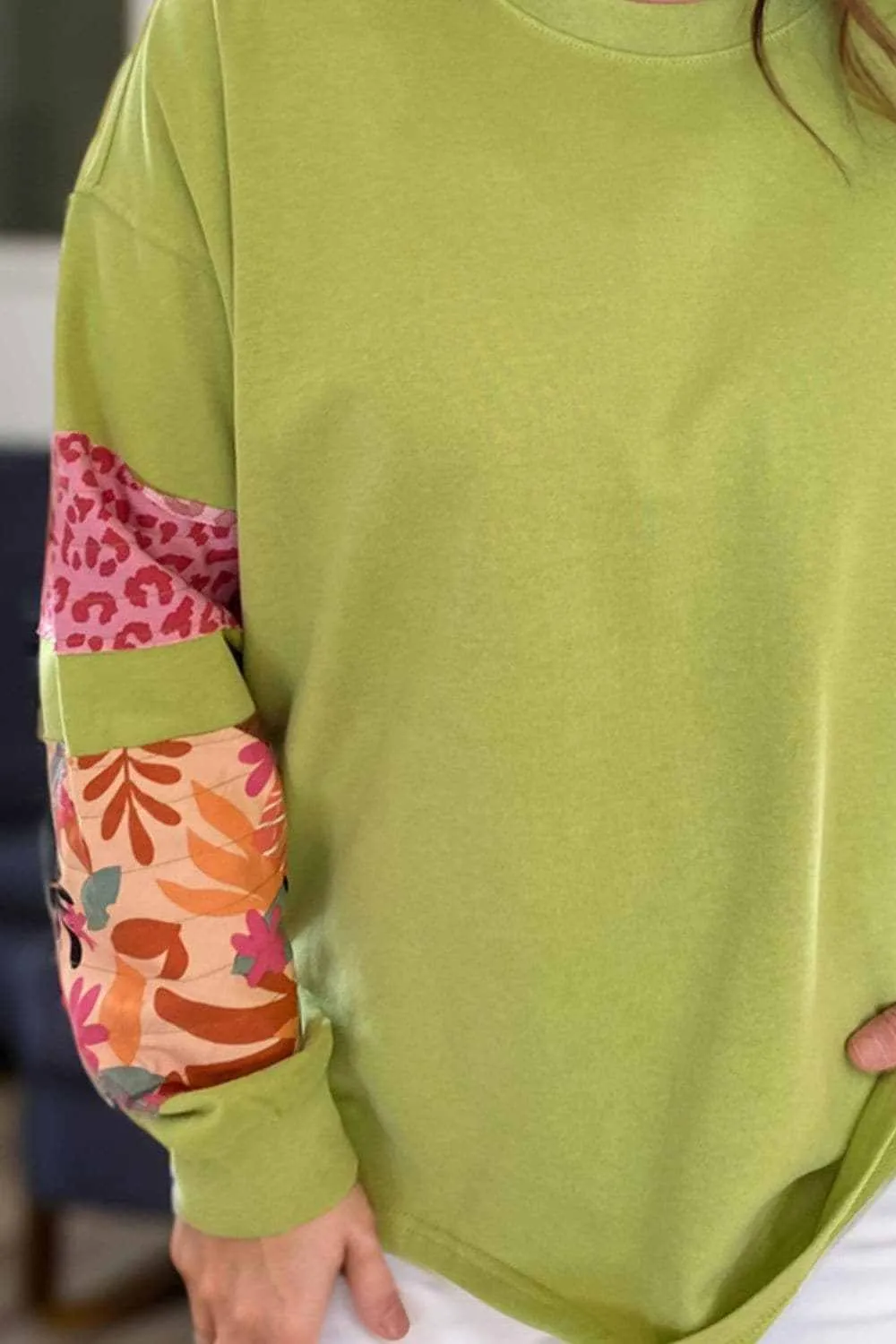 Chic plus size printed sweatshirt