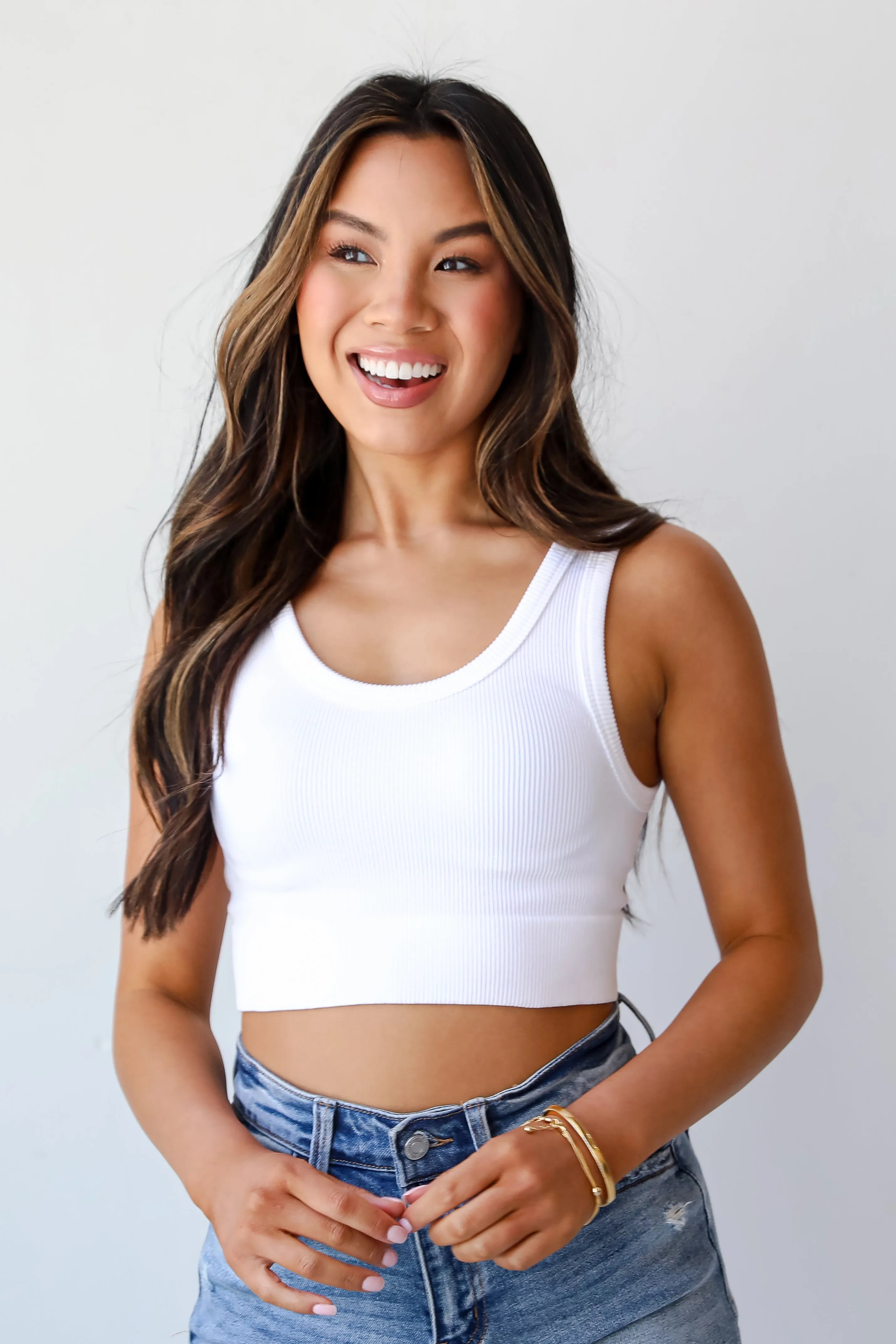 Easy On Me Seamless Cropped Tank