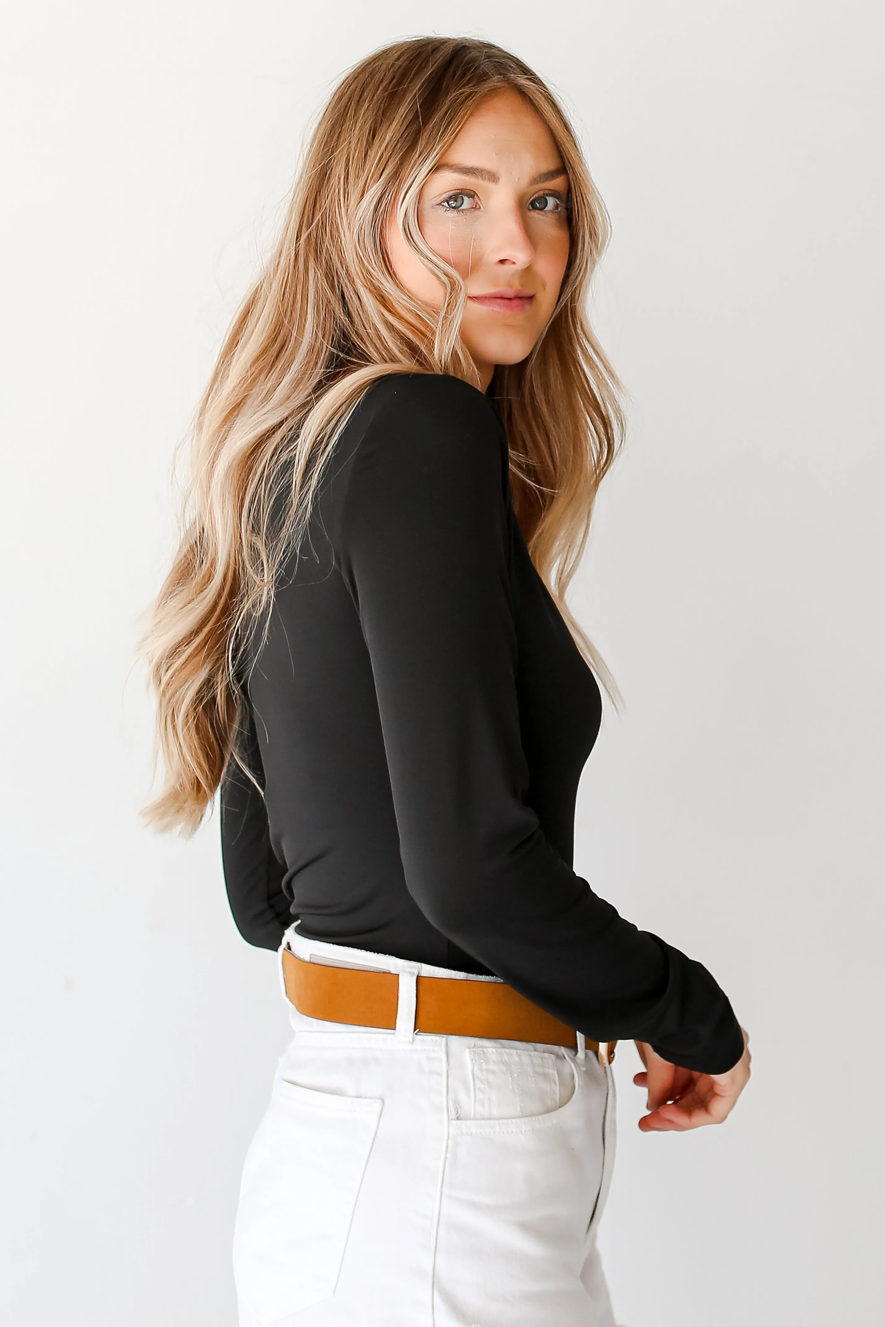 FINAL SALE - Back To The Basics V-Neck Long Sleeve Bodysuit