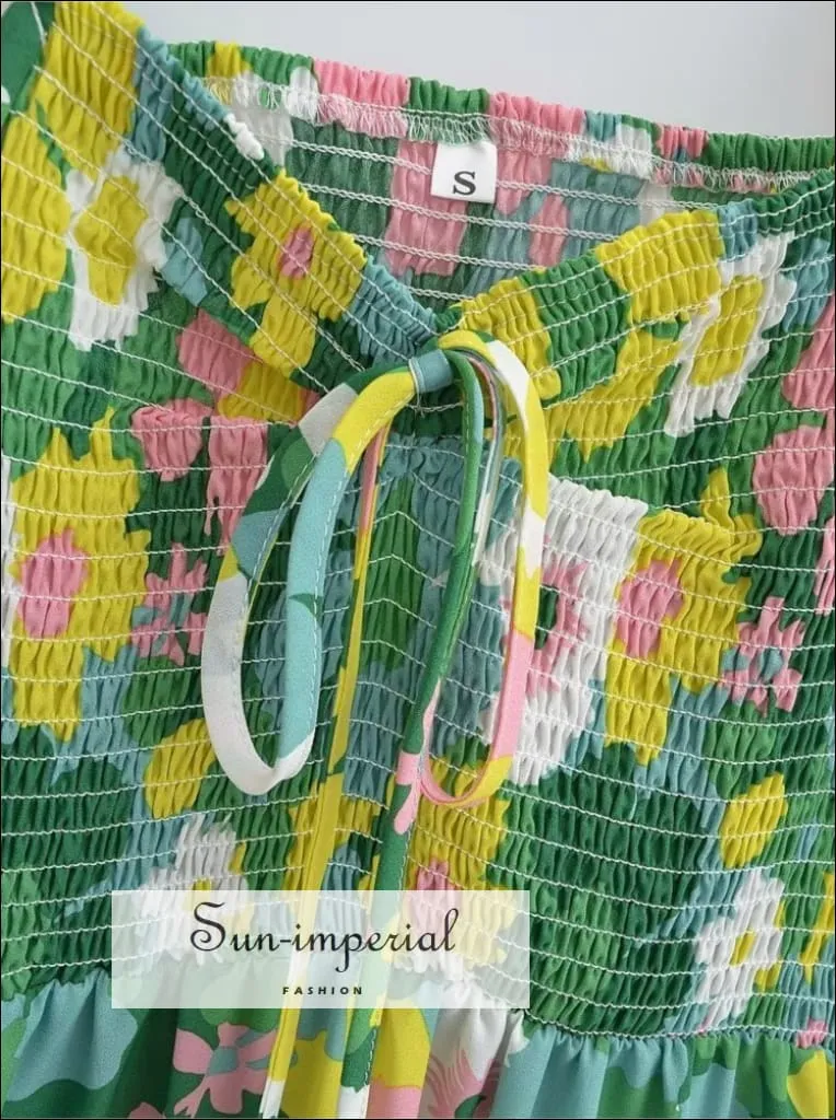 Green Floral Square Neckline Short Puff Sleeve A-line Mini Dress With Ruched Elastic Bodice And Center Bow Detial