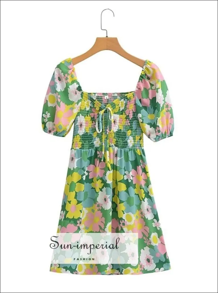 Green Floral Square Neckline Short Puff Sleeve A-line Mini Dress With Ruched Elastic Bodice And Center Bow Detial