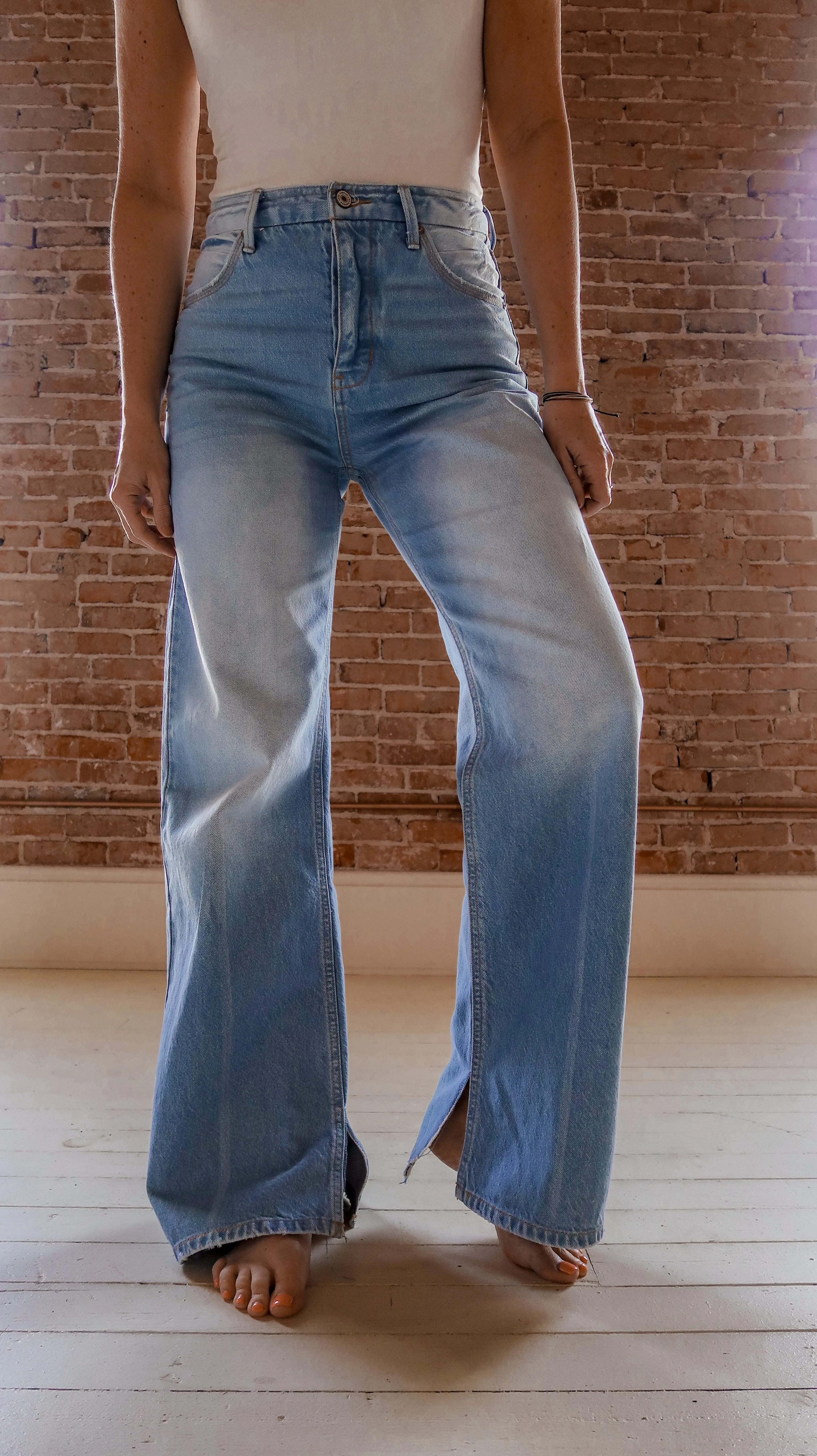 High Rise 90's Slit Leg Jeans