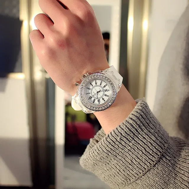 led Flash Luminous Watch Personality trends students lovers jellies woman men's watches 7 color light WristWatch relogio masculi