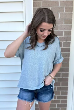 MADLYNN V-Neck Hi-Low Top