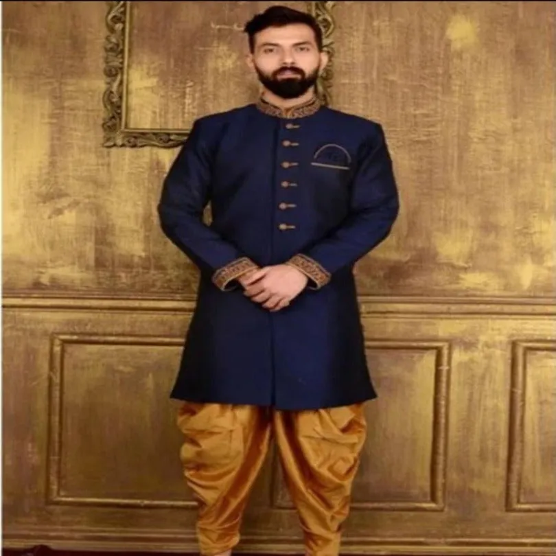 Men's Ethnic Dress