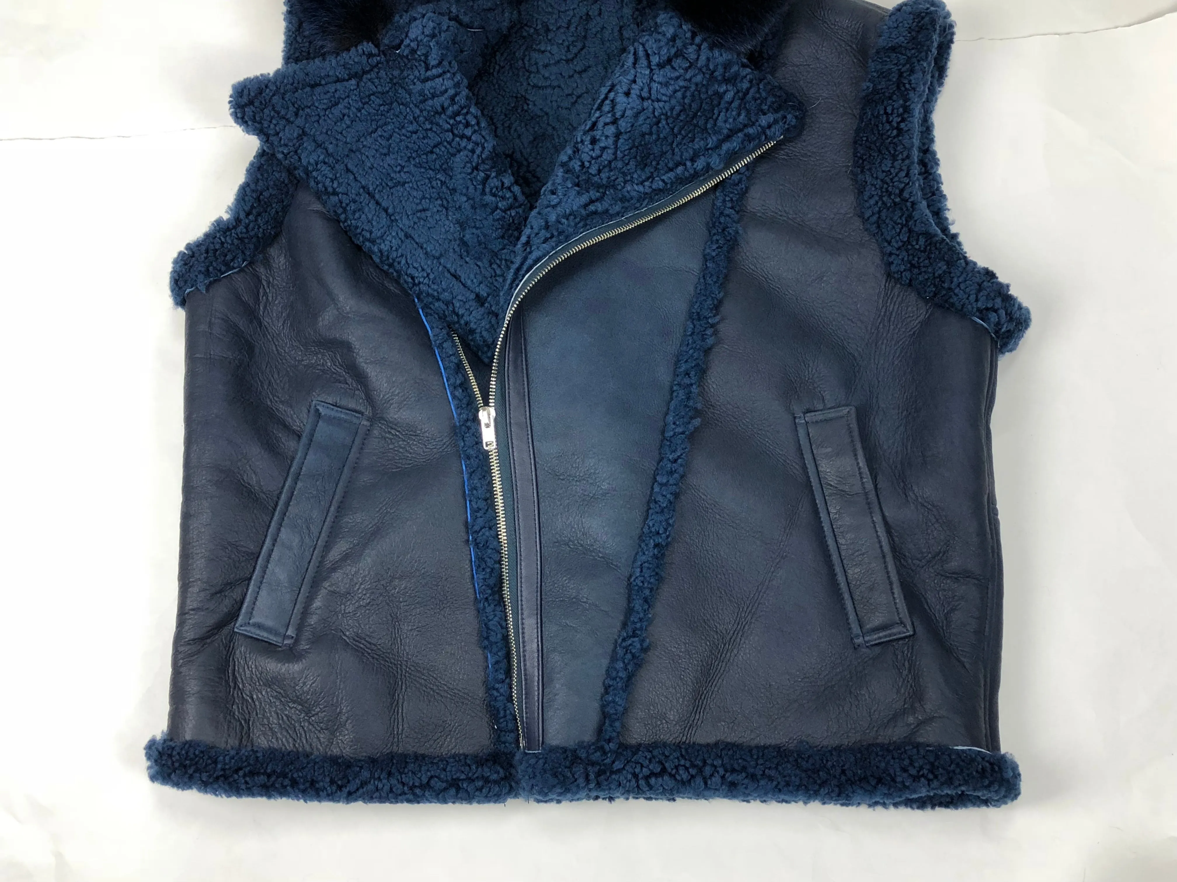 Mens Shearling Vest With Fox