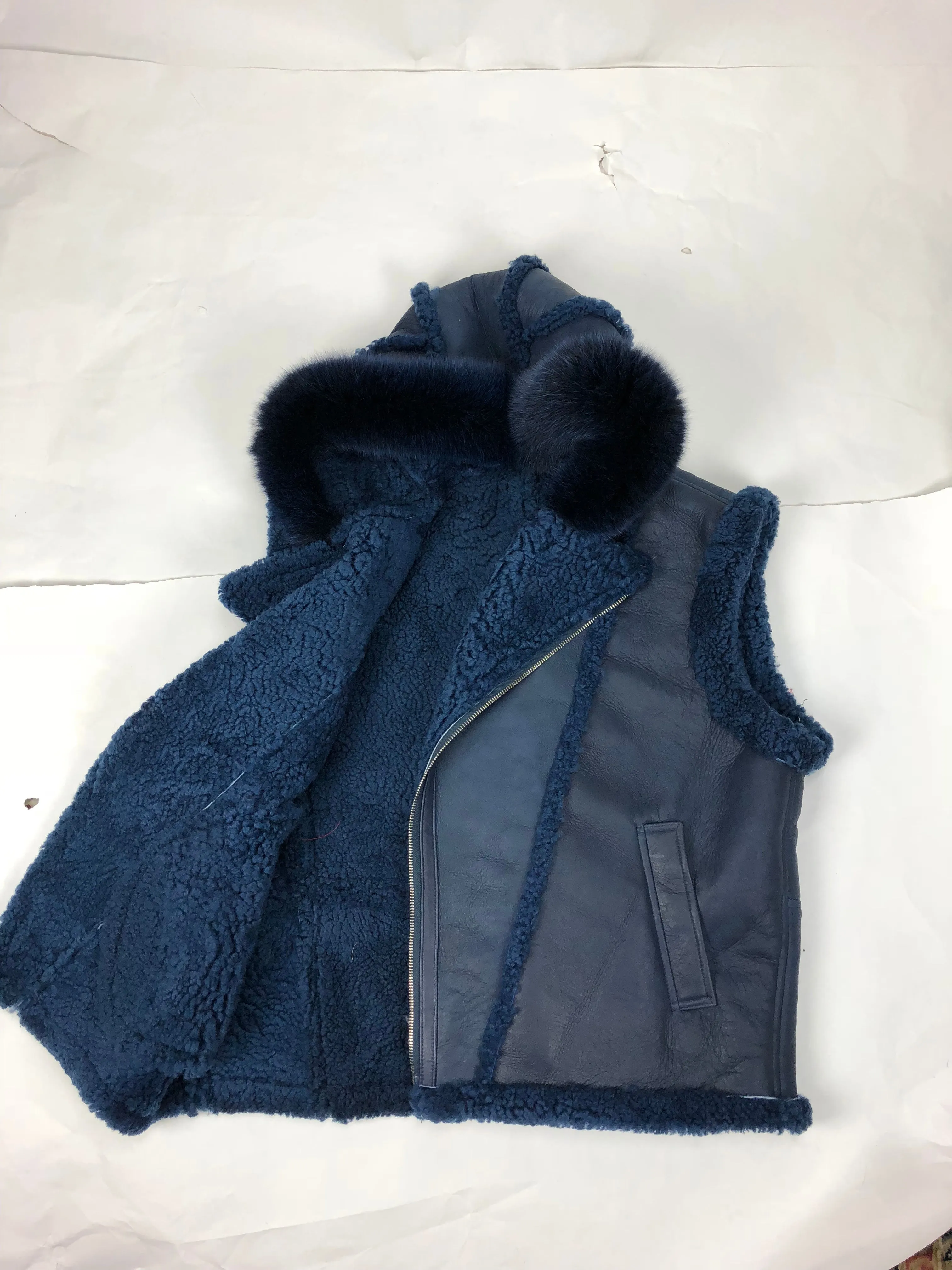 Mens Shearling Vest With Fox