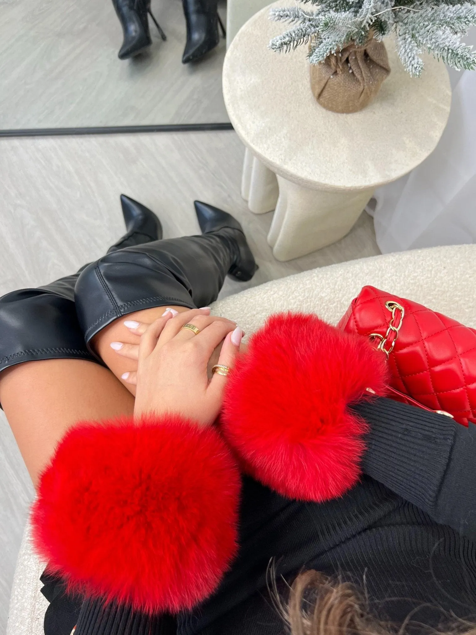 Red Snap Band Luxury Fur Cuffs