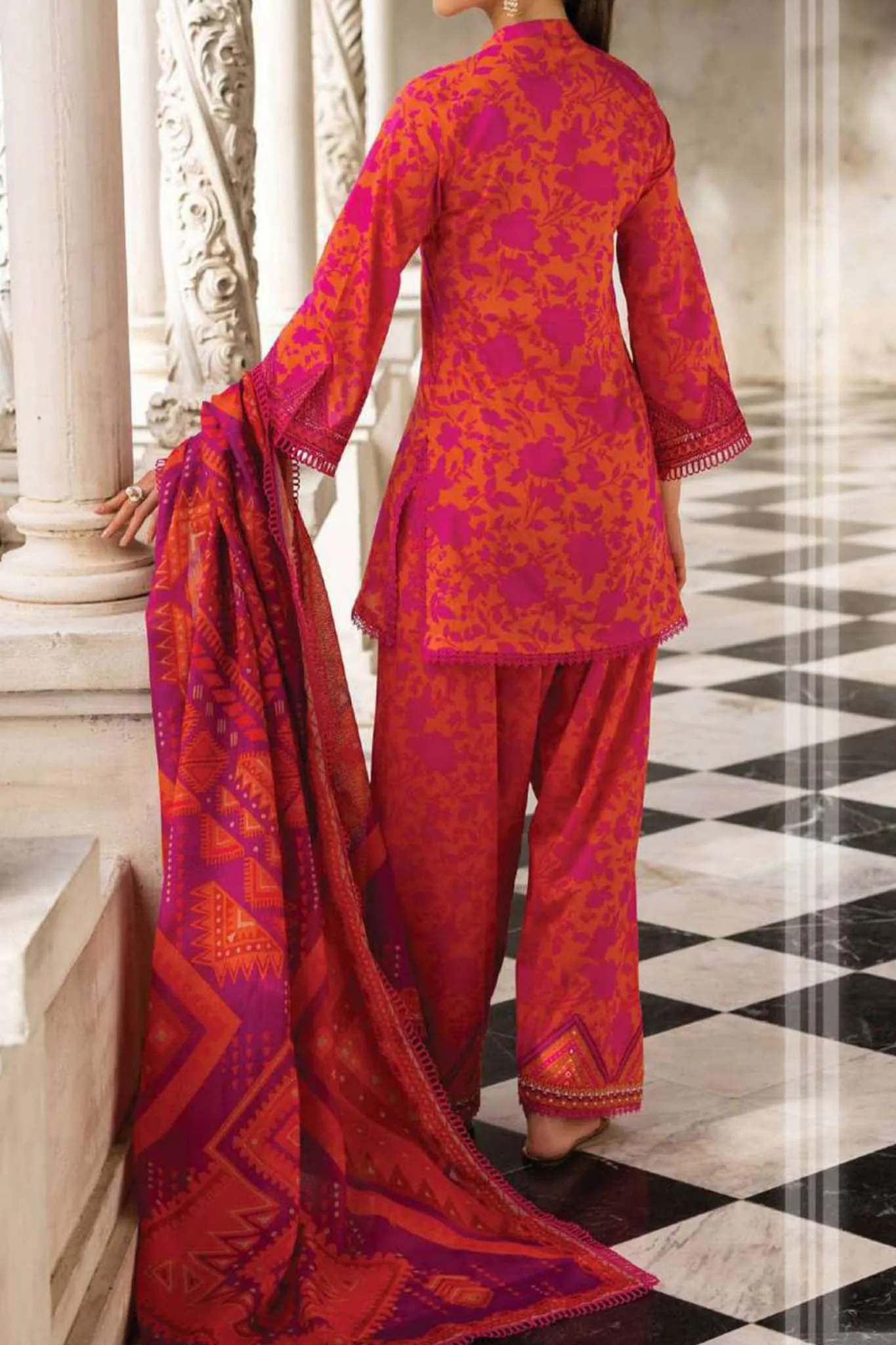 Tahra by Zainab Chottani Unstitchd 3 Piece Lawn Collection'2023-ZTC-04-A