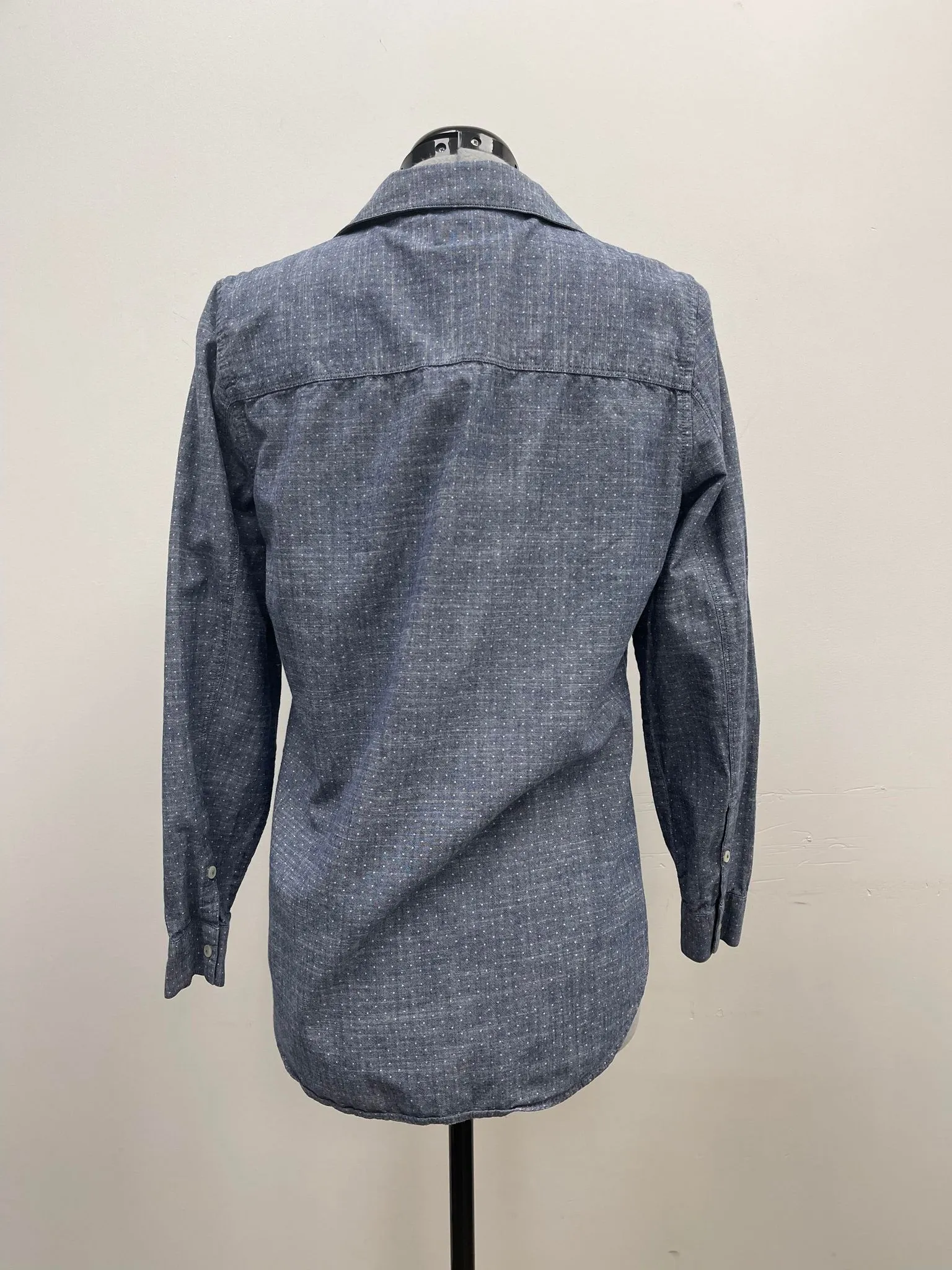 Women's Banana Republic Long Sleeve Top, Medium